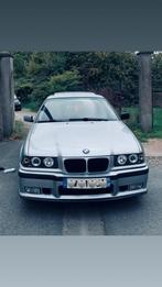 E36 318i, Auto's, BMW, Automaat, Achterwielaandrijving, Zwart, 4 cilinders