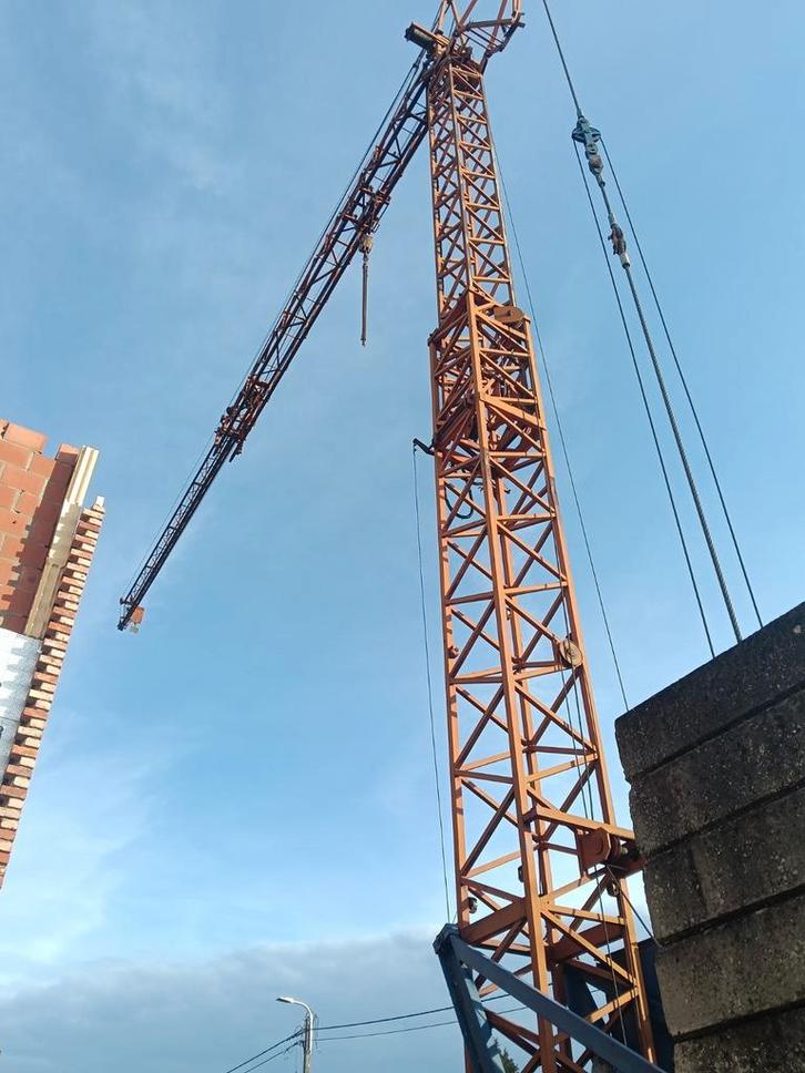 Arcomet T20 bouwkraan, Zakelijke goederen, Machines en Bouw | Kranen en Graafmachines, Kraan, Ophalen