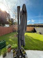 Hangparasol + voet op wielen, Tuin en Terras, Parasols, Ophalen, Gebruikt, Kantelbaar, Zweefparasol