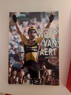 Wout van Aert - het wonderjaar, Boeken, Ophalen of Verzenden, Zo goed als nieuw