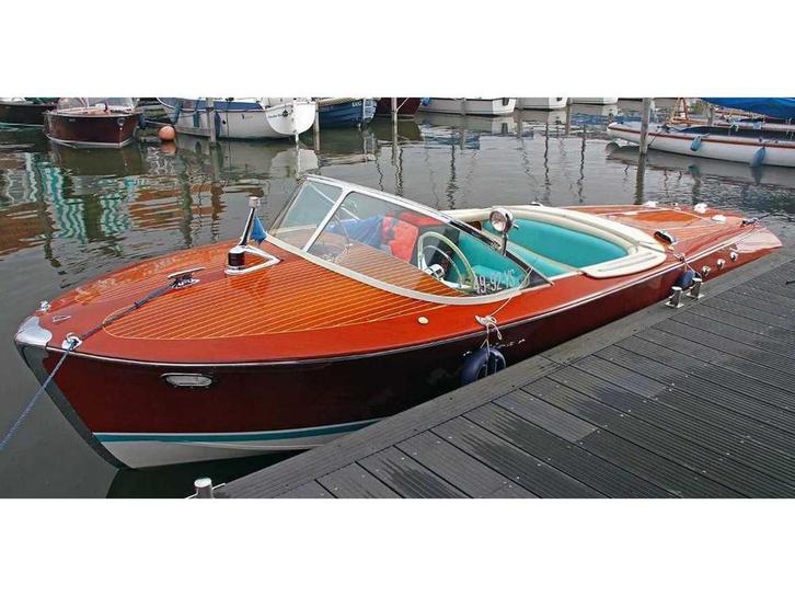 Riva - 1960 - Riva Ariston “L’Isme”, Watersport en Boten, Sloepen, Gebruikt, Overige brandstoffen