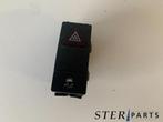 Paniekverlichtings Schakelaar van een Mercedes E-Klasse, Ophalen of Verzenden, 3 maanden garantie, Gebruikt, Mercedes-Benz
