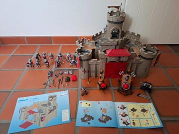Playmobil ridder burcht met extra toebehoren beschikbaar voor biedingen