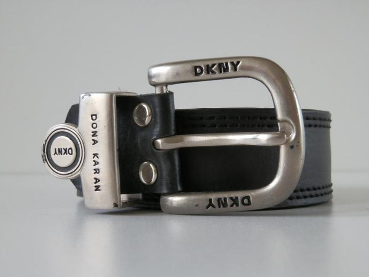 Dona Karan riem. Leer. Vintage., Kleding | Dames, Riemen en Ceinturen, Zo goed als nieuw, 100 cm of meer, 3 tot 5 cm, Zwart, Echt leder