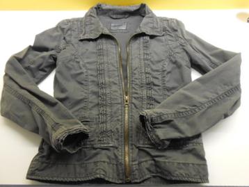 vestje Only maat Small donker grijs beschikbaar voor biedingen