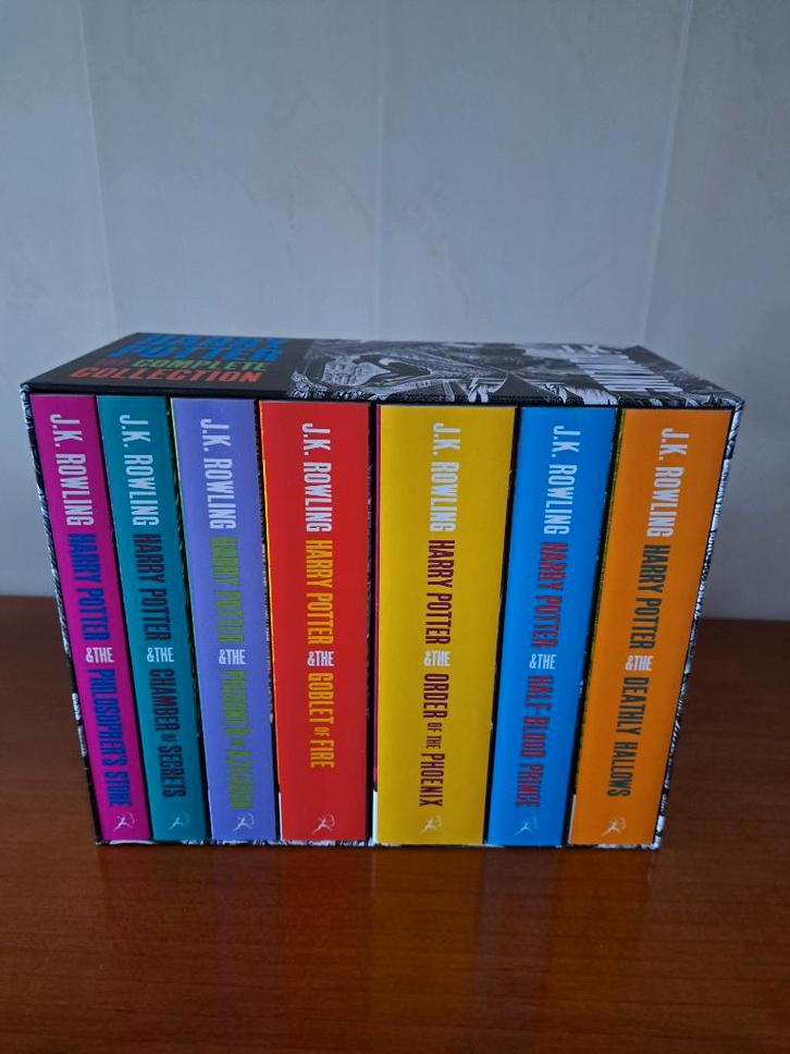 Harry Potter Engels Boxset Boeken Ongelezen!, Verzamelen, Harry Potter, Nieuw, Boek of Poster, Ophalen of Verzenden