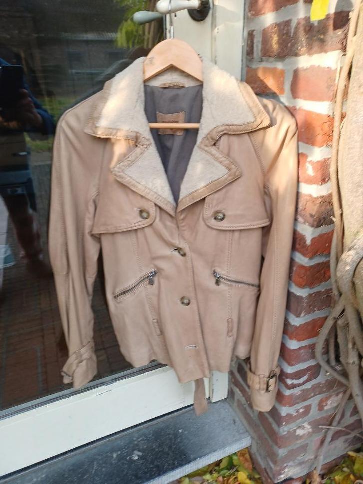nieuwe supermooie beige lederen jas, Kleding | Dames, Jassen | Winter, Nieuw, Maat 42/44 (L), Beige, Ophalen