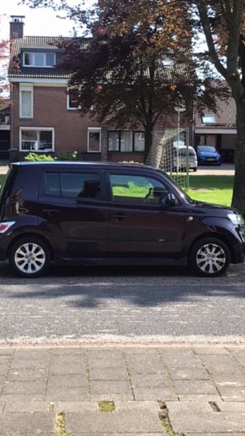 La Daihatsu Materia 1.5 roule bien avec la climatisation, Autos, Daihatsu, Achat, Attache-remorque, Boîte manuelle, Autres couleurs