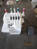 overlockmachine te koop (als nieuw), Enlèvement, Comme neuf, Surjeteuse, Brother