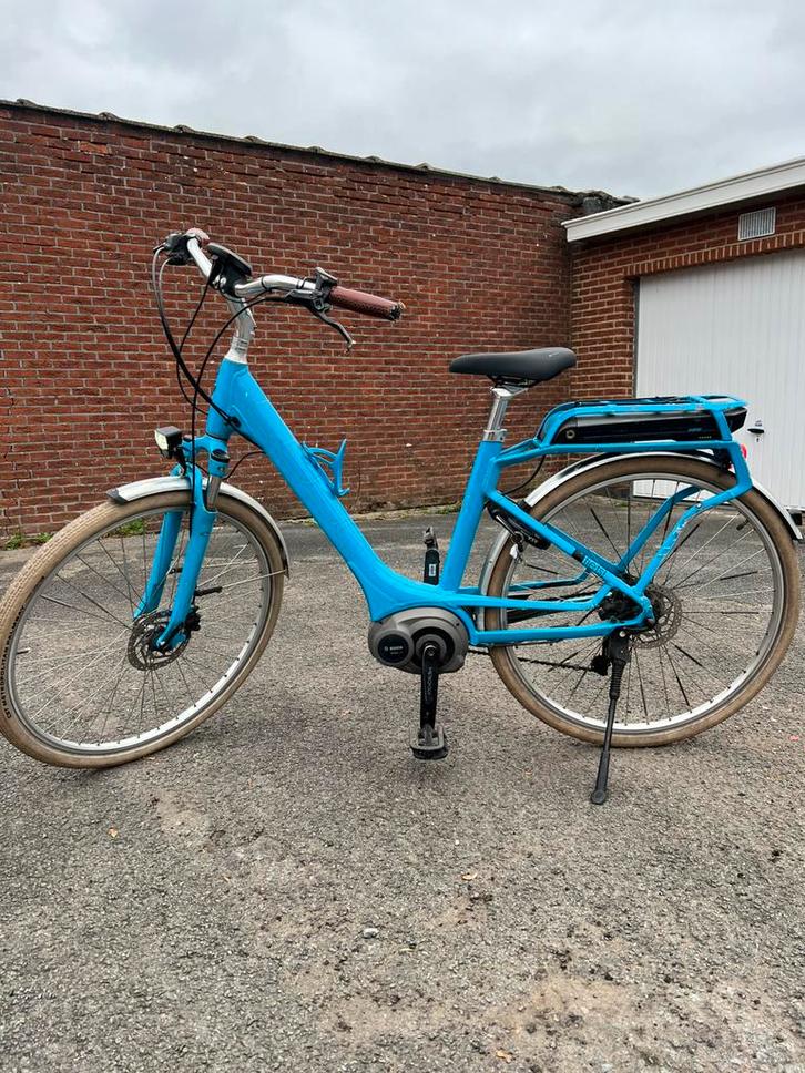 Elektrische fiets cube met bosch middenmotor, Fietsen en Brommers, Elektrische fietsen, Zo goed als nieuw, Cube, Ophalen