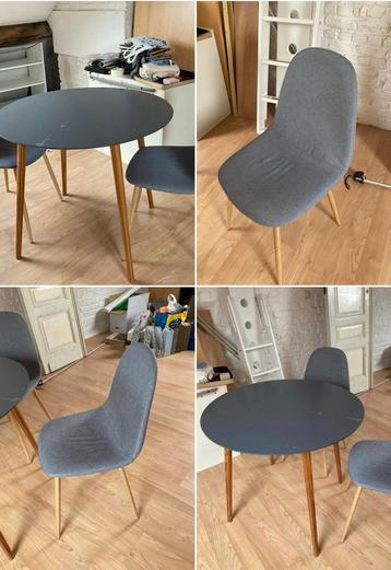 Table ronde et 2 chaises en bon état, Enlèvement ou Envoi, Utilisé, Gris, Deux