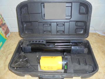 Laser à lignes croisées autonivelant, Enlèvement, Neuf, Capacité, volume