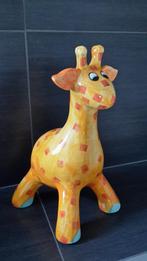 Belle tirelire - statue de girafe, Enfants & Bébés, Comme neuf, Autres types, Enlèvement ou Envoi
