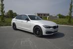 BMW 318i 2016 - 107.000 km, Auto's, BMW, 100 kW, Zwart, Wit, Particulier