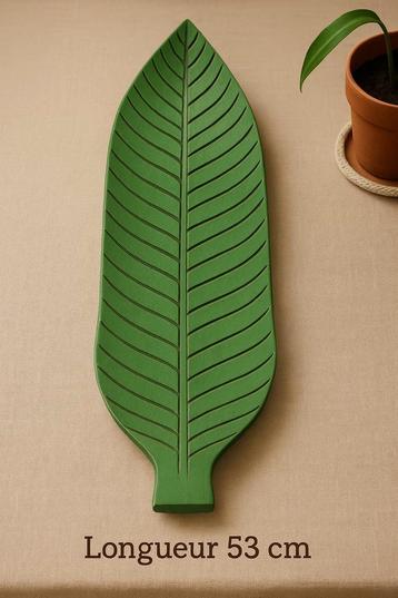 Plateau décoratif en forme de feuille – 53 cm beschikbaar voor biedingen