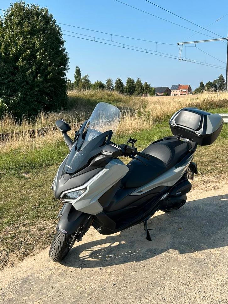 Honda 2023 Forza 125cc Grey, Motoren, Motoren | Honda, Particulier, Scooter, 11 kW of minder, Minimaal motorrijbewijs A1, ABS