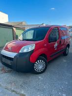 Fiat 1.4 essence/euro 5/attache remorque/2013, Autos, Rouge, Euro 5, Achat, Attache-remorque
