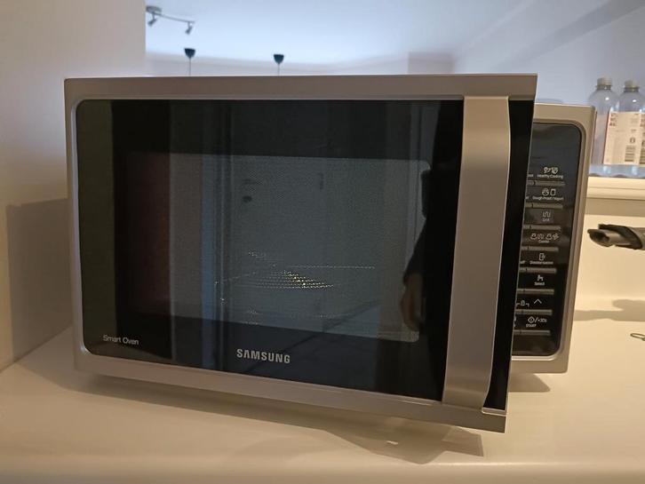 Samsung Smart Oven, Elektronische apparatuur, Microgolfovens, Zo goed als nieuw, Combi-microgolfoven, 45 tot 60 cm, Grill, Hete lucht