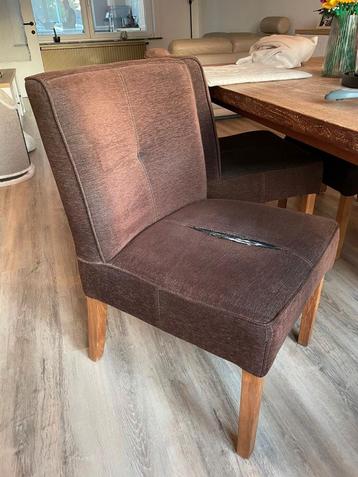 GRATIS STOELEN beschikbaar voor biedingen