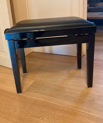 Chaise - Tabouret piano, Muziek en Instrumenten, Instrumenten | Toebehoren, Ophalen, Zo goed als nieuw, Piano