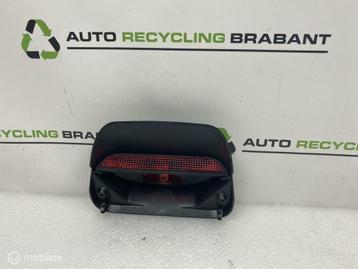 Derde remlicht Dacia Sandero 2 Stepway ORIGINEEL 265987418R beschikbaar voor biedingen