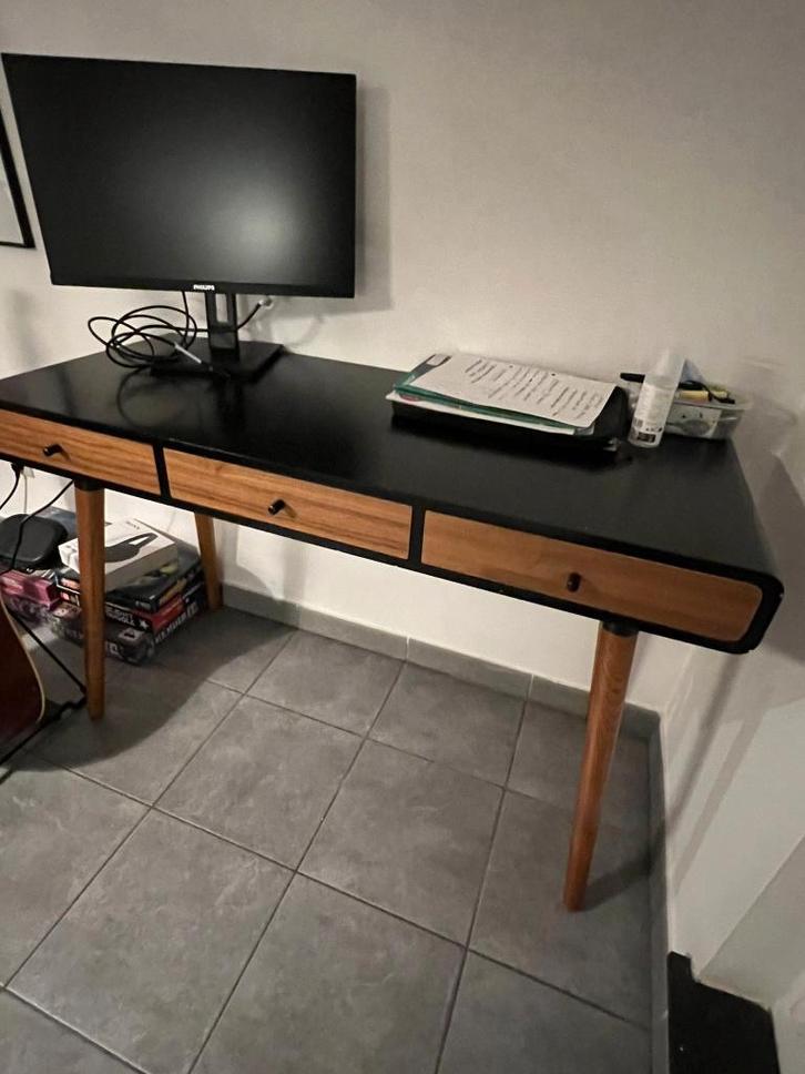 Design bureau vintage Made + bijpassende bureaustoel, Huis en Inrichting, Bureaus, Gebruikt, Bureau, Ophalen