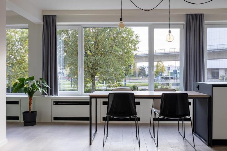 Grijze verduisterende gordijnen, Huis en Inrichting, Stoffering | Gordijnen en Lamellen, Gebruikt, Grijs, Ophalen