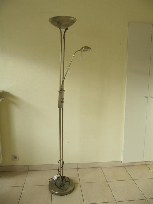 Vloerlamp, Huis en Inrichting, Lampen | Vloerlampen, Zo goed als nieuw, 150 tot 200 cm, Metaal, Ophalen