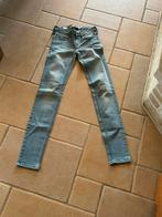 Jeans zara maat 34, Kleding | Dames, Spijkerbroeken en Jeans, Ophalen of Verzenden, Zo goed als nieuw