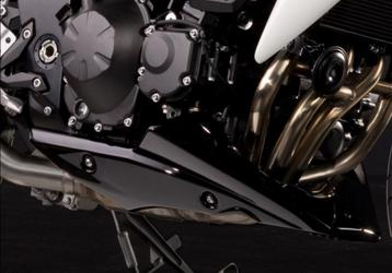 Bellypan Kawasaki Z750 beschikbaar voor biedingen