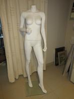 Mannequin paspop etalagepop dame vrouw op plaat, Ophalen, Gebruikt, Paspop