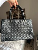 Schoudertas guess, Handtassen en Accessoires, Tassen | Damestassen, Ophalen of Verzenden, Zo goed als nieuw