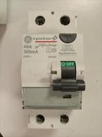 Vynckier Verliesstroomschakelaar 2 polig 40A 300mA, Ophalen of Verzenden, Nieuw