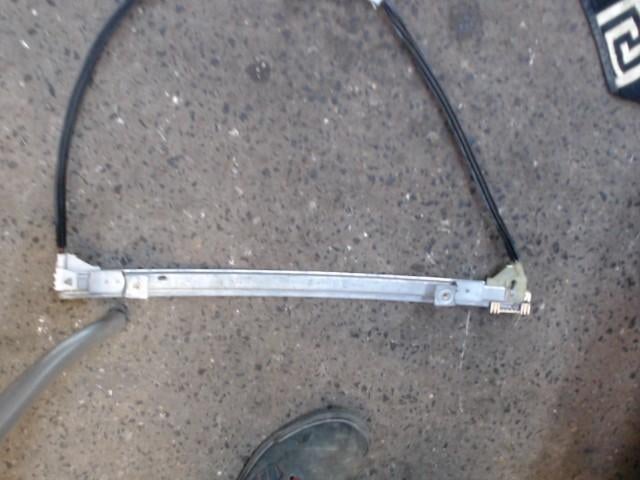 Lève vitre électrique avant gauche Renault Clio 2 2006-2009, Auto-onderdelen, Ruiten en Toebehoren, Renault, Gebruikt, Ophalen