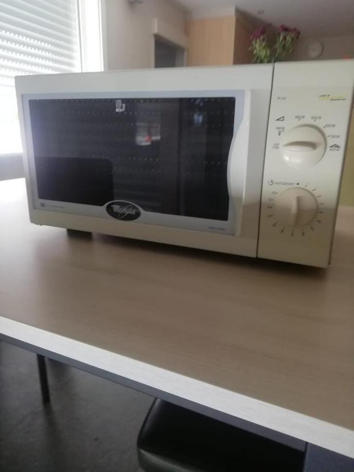 Microgolfoven Whirlpool, Huis en Inrichting, Keuken | Keukenbenodigdheden, Gebruikt, Ophalen