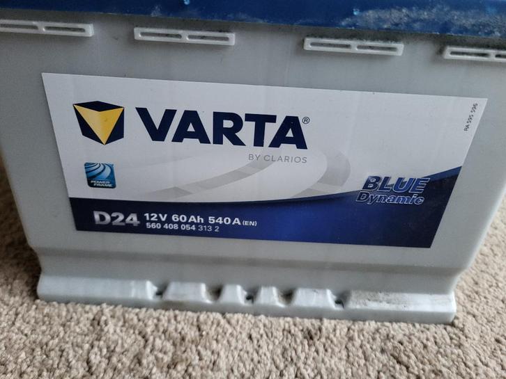 Batterie NEUVE VARTA 12 V   60 Ah  540 A, Autos : Pièces & Accessoires, Batteries & Accessoires, Skoda, Enlèvement