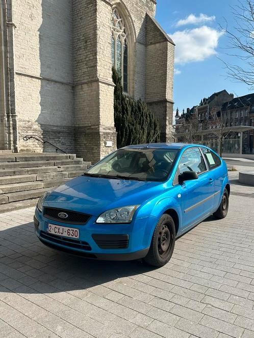 Ford Focus 2007, Auto's, Ford, Particulier, Focus, Benzine, 3 deurs, Handgeschakeld, Blauw, Grijs, Ophalen