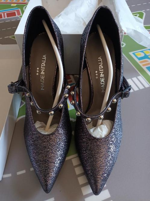 Made in Italy damespumps — zwart met lovertjes — elegant, Kleding | Dames, Schoenen, Nieuw, Pumps, Zwart, Ophalen of Verzenden