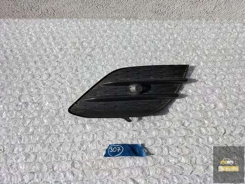 MERCEDES CLA W118 BUMPER GRILLE RECHTS AMG, Auto-onderdelen, Carrosserie, Bumper, Mercedes-Benz, Gebruikt