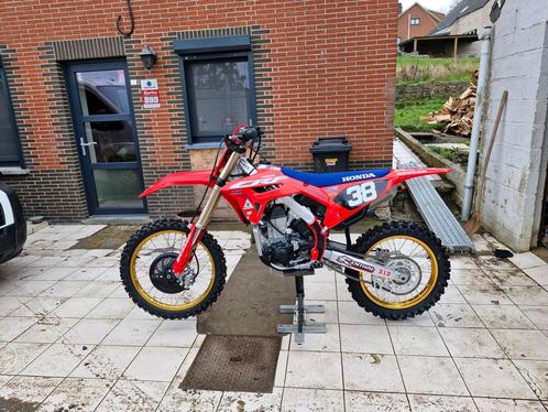 Bonjour je vend ma honda crf 450 2023 50 ème anniversaire, Vélos & Vélomoteurs, Cyclomoteurs | Cyclomoteurs de cross, Comme neuf