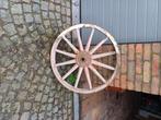 Vend Vielle roue en bois et métal  à restaurer, Ophalen