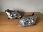 koplamp set toyota avensis 2003 tot 2006 nette staat T25, Auto-onderdelen, Ophalen of Verzenden, Gebruikt, Toyota