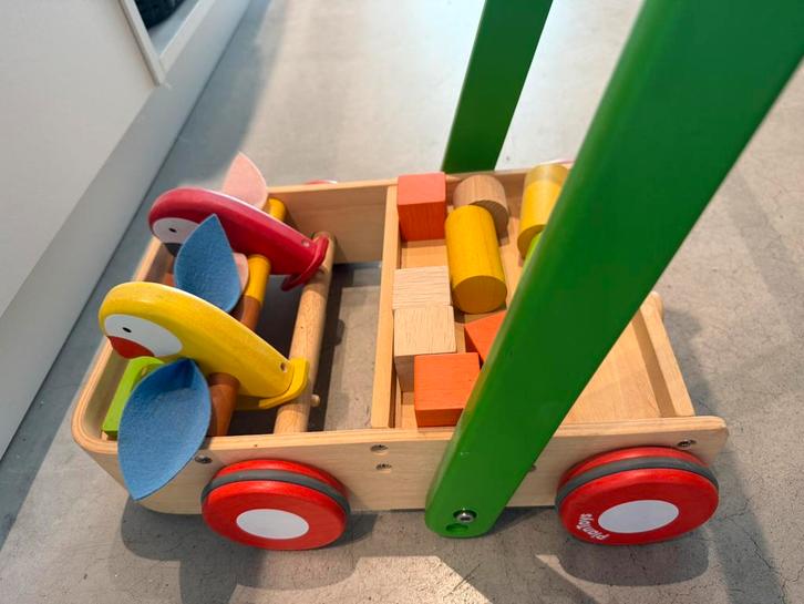 Houten loopwagentje Plan Toys, Kinderen en Baby's, Speelgoed | Houten speelgoed, Gebruikt, Ophalen of Verzenden