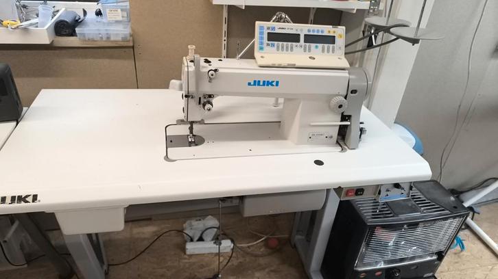 Industriële naaimachine juki, Hobby & Loisirs créatifs, Machines à coudre & Accessoires, Machine à coudre, Enlèvement