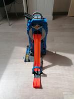 Hot wheels mega garage, Kinderen en Baby's, Ophalen, Racebaan, Zo goed als nieuw, Hot Wheels