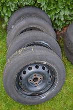 4 bons pneus hiver 4x100 sur jantes: 120€, Autos : Pièces & Accessoires, Pneus hiver, Pneu(s), Enlèvement, Utilisé