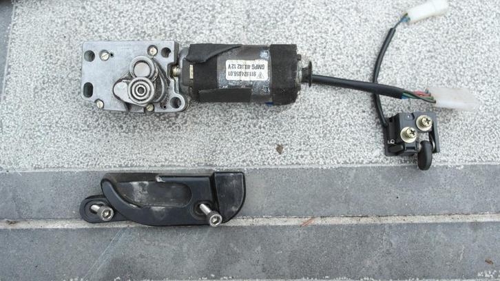 PORSCHE 911 SC en 3,2 en 964 - ELECTRIC CABRIO PARTS, Auto-onderdelen, Elektronica en Kabels, Porsche, Gebruikt, Ophalen