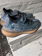 Yeezy 380 blue, Zwart, Nieuw, Ophalen of Verzenden, Sneakers