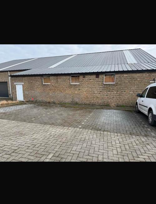 Parkeerplaats centrum, Immo, Garages en Parkeerplaatsen