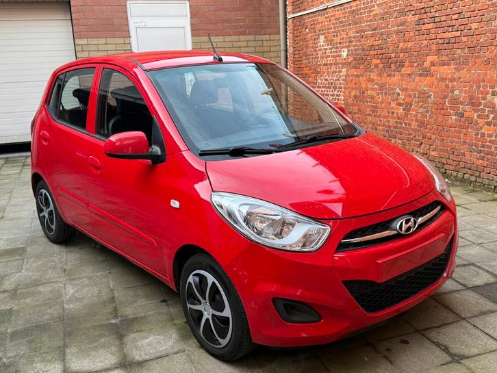 Hyundai i10 1.0i Essence Euro5 3/2011 5 Portes Airco Radio, Autos, Hyundai, Entreprise, Achat, i10, ABS, Airbags, Air conditionné